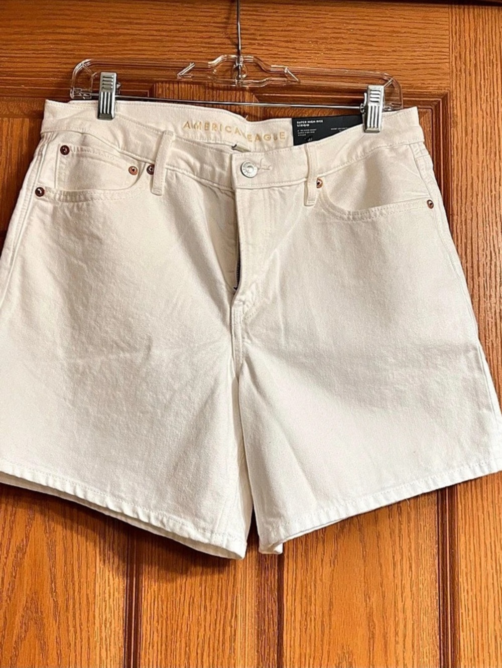 American Eagle Super High-Rise 6" Relaxed Denim Shorts